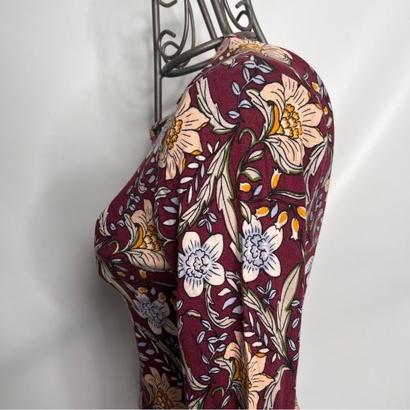 Forever 21 Long Sleeve Floral Boho Plunging Criss Cross Body Suit Size Small - Picture 10 of 13